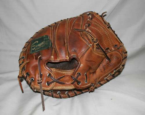 Smokey Burgess Sonnett 218SS Back